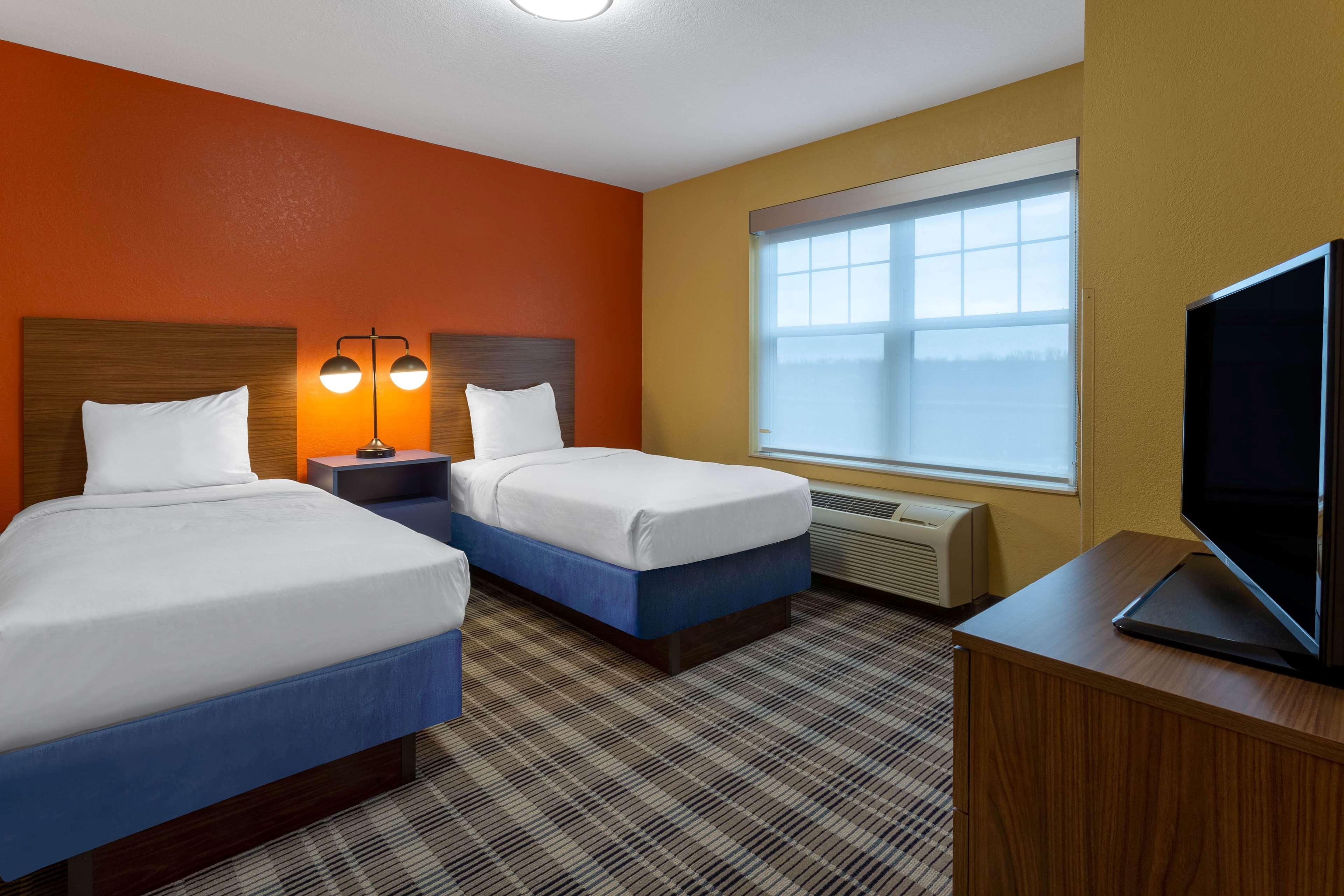 Americinn By Wyndham Fulton Clinton Екстер'єр фото