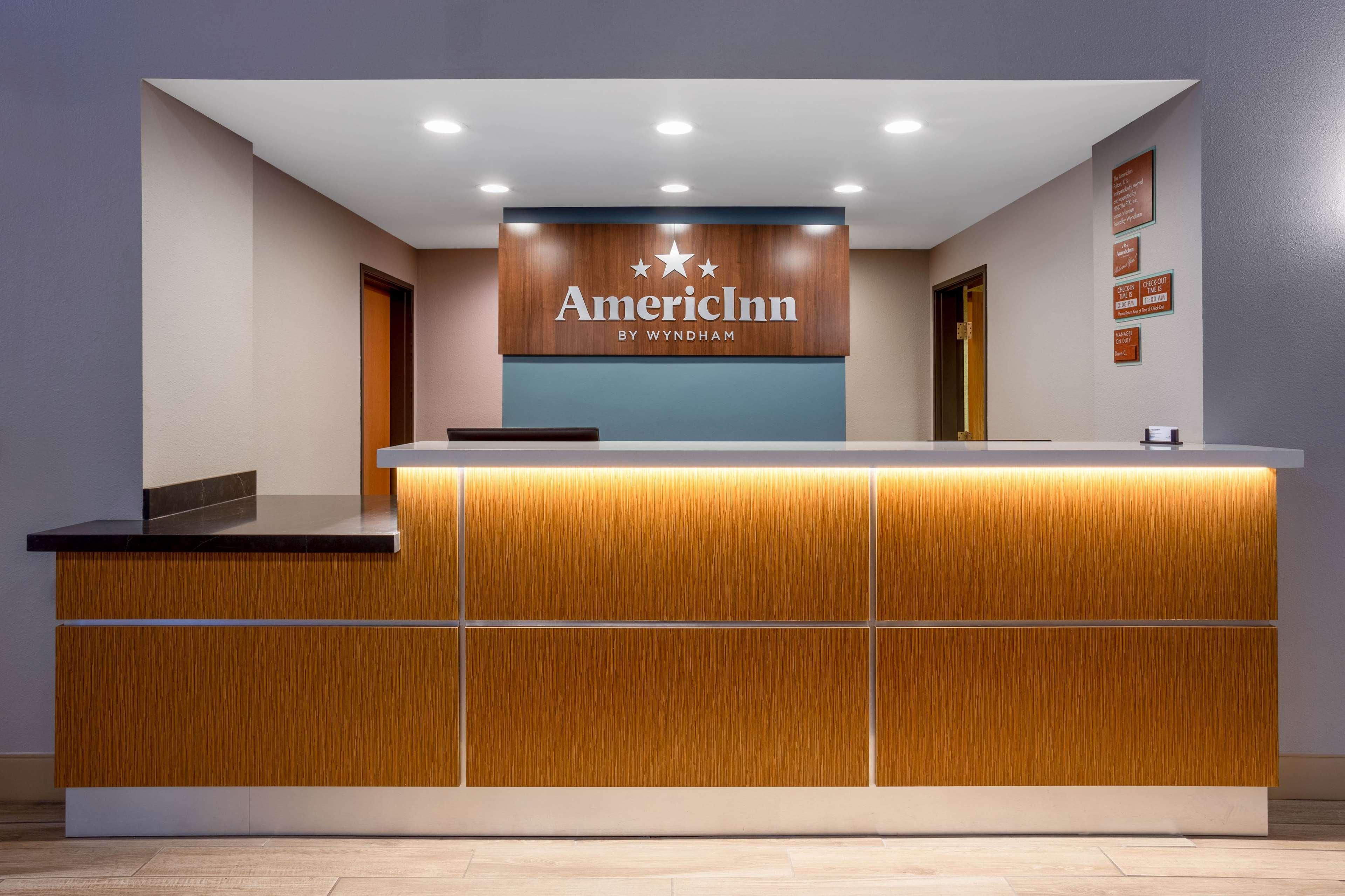 Americinn By Wyndham Fulton Clinton Екстер'єр фото